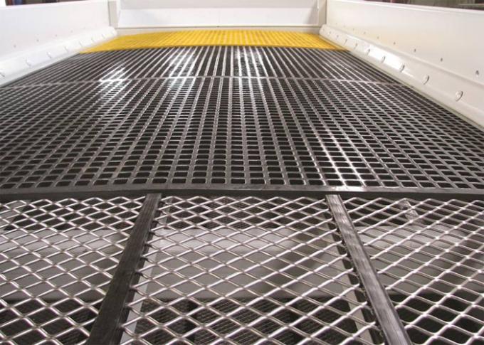 Perforated Crimped Mine Vibrating Screen Mesh 1
